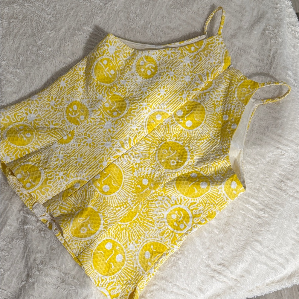 Lilly Pulitzer Cream and Yellow Top - Picture 3 of 6